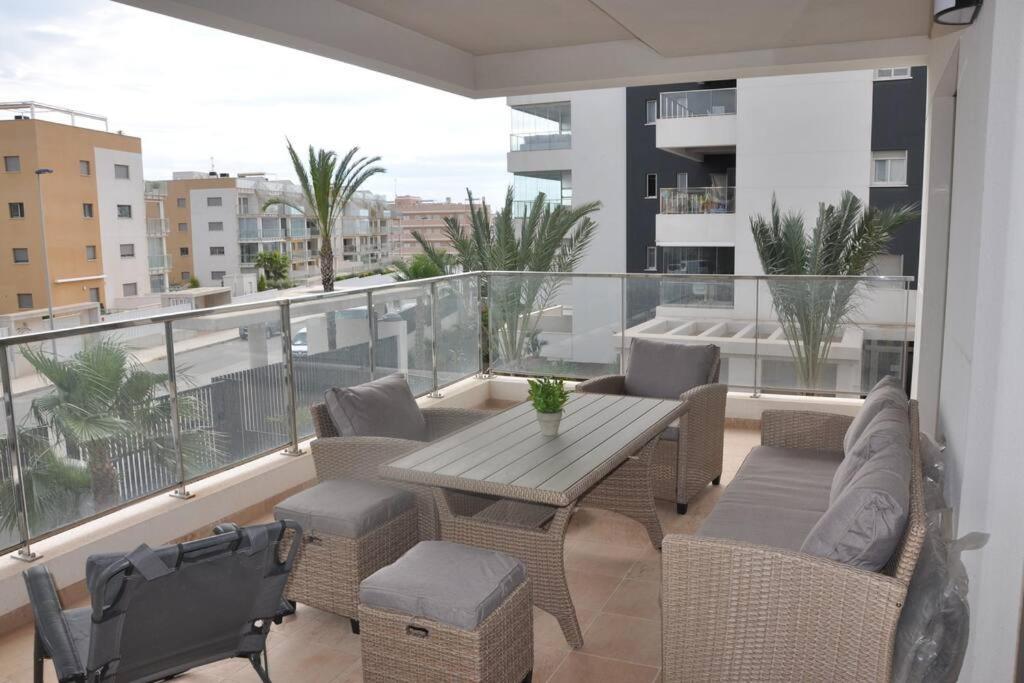 Beautiful Apartment Green Hills Orihuela Costa Exterior foto